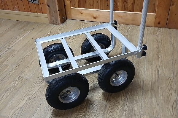 荷物運搬用キャリー
